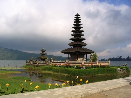 Pura Ulun Danur Pura Ulun Danur